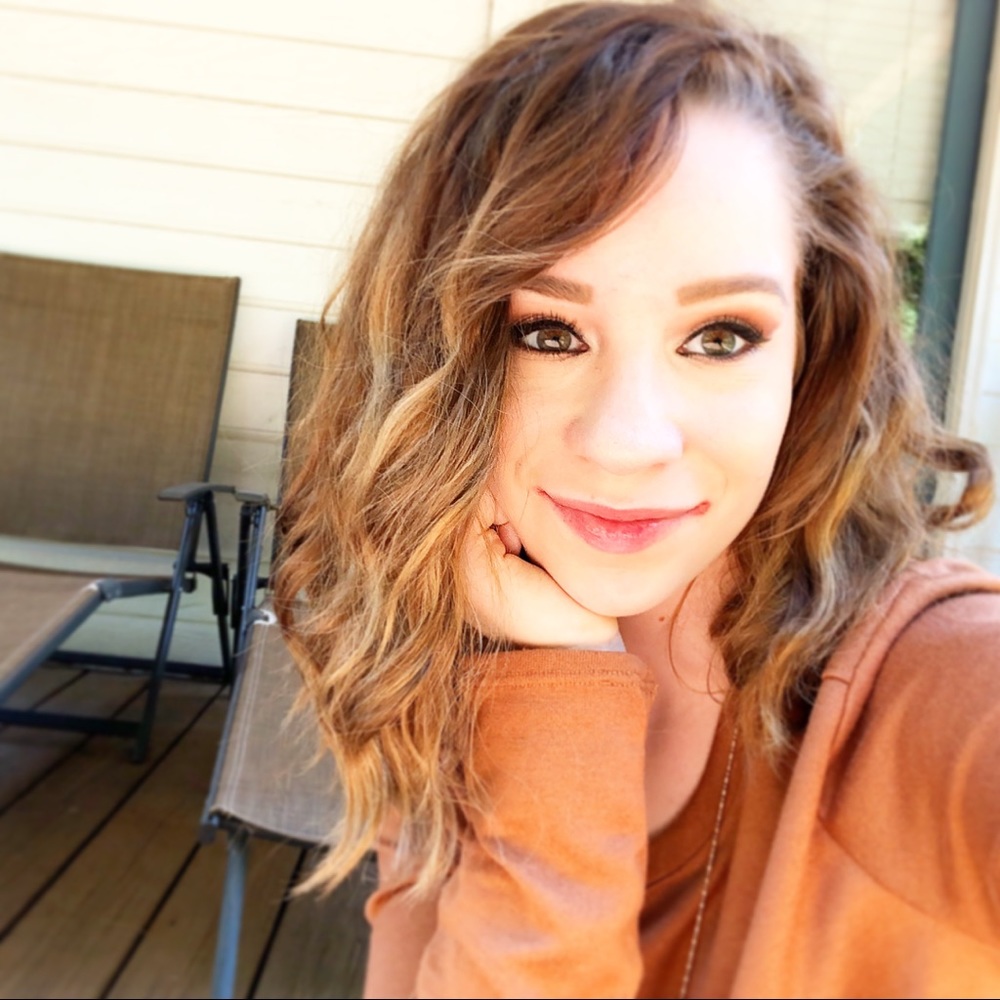 Meet your Posher, Rachel